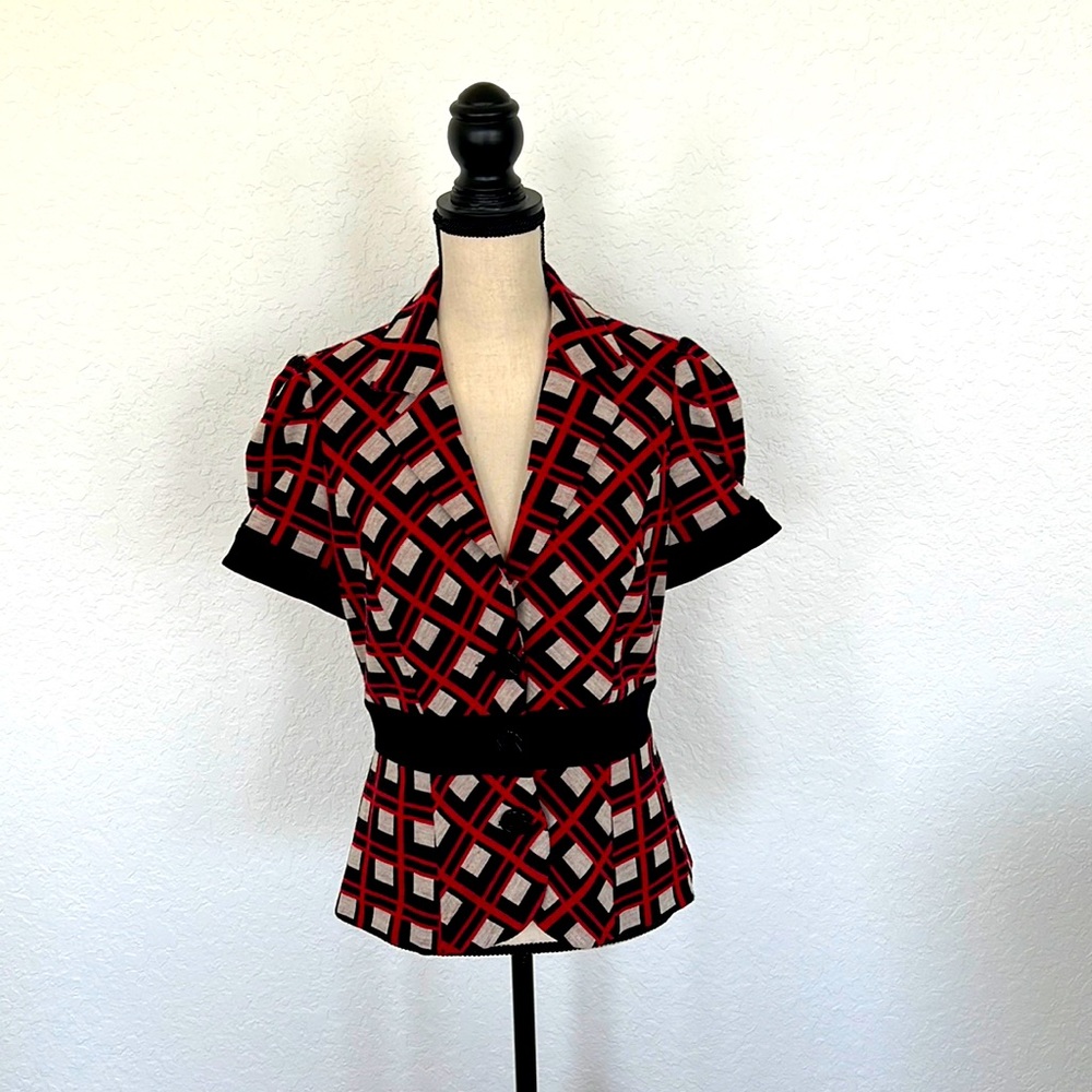 Red Black & White Diane Von Furstenberg Short Sleeve Fitted Knit Jacket Size 10